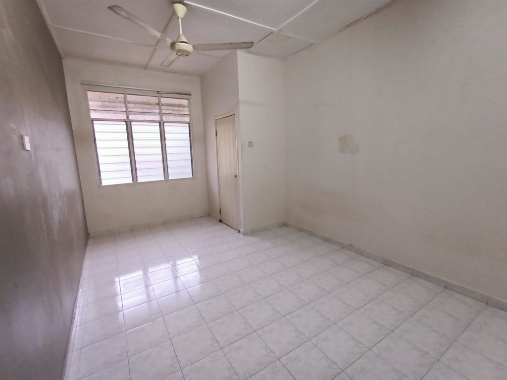 TERES 2 TINGKAT SEMAMBU KUANTAN