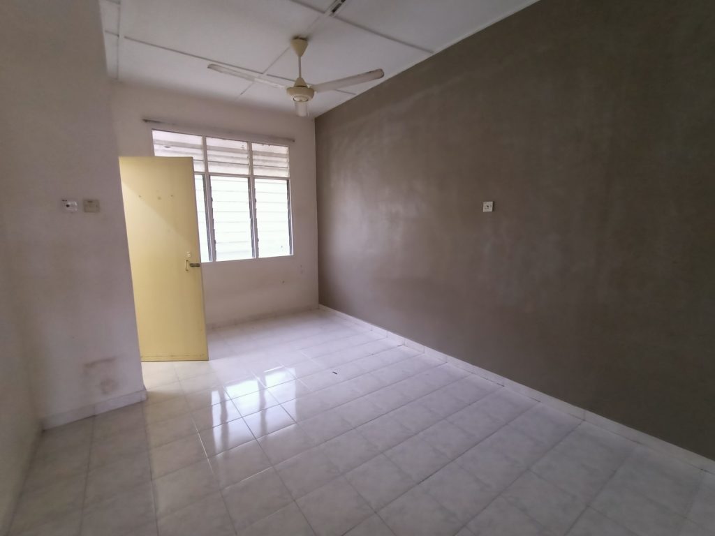 TERES 2 TINGKAT SEMAMBU KUANTAN