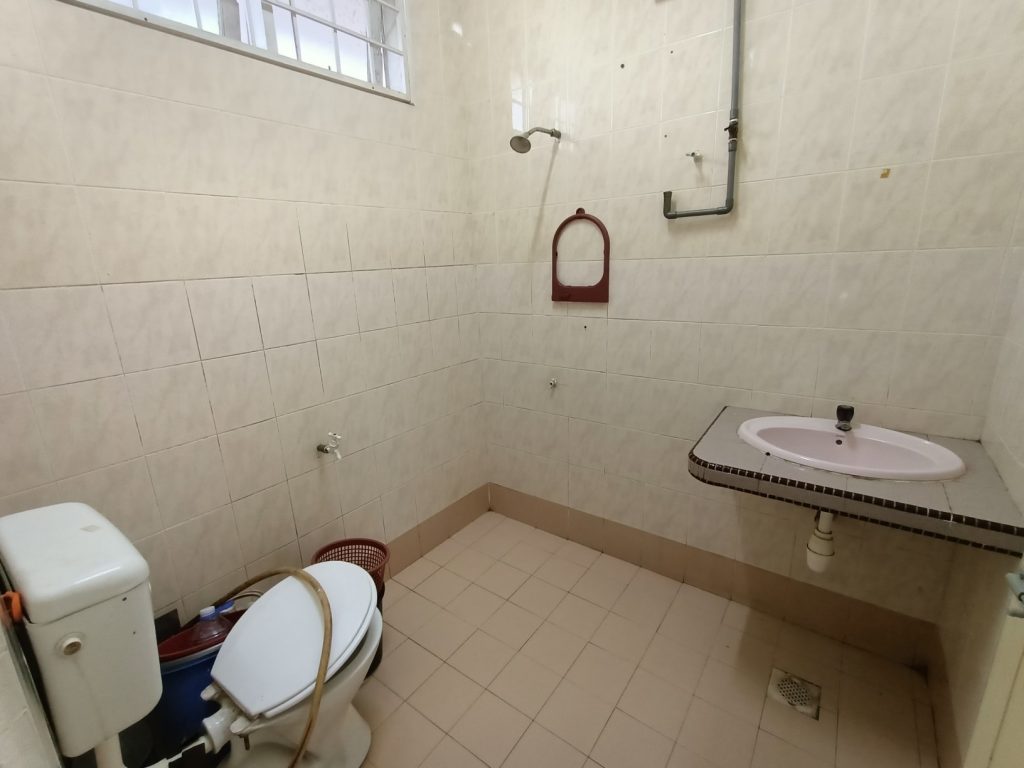 TERES 2 TINGKAT SEMAMBU KUANTAN